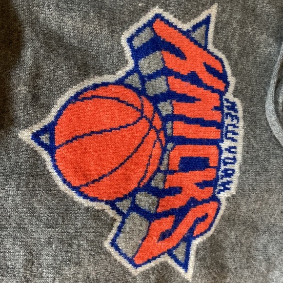 CASHMERE Hoodie sweater. S- I say fits S/M depending….SO SOFT light feel n’ fit! - Picture 5 of 5